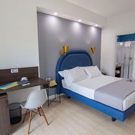 Mako Sorrento Suites Exteriör bild